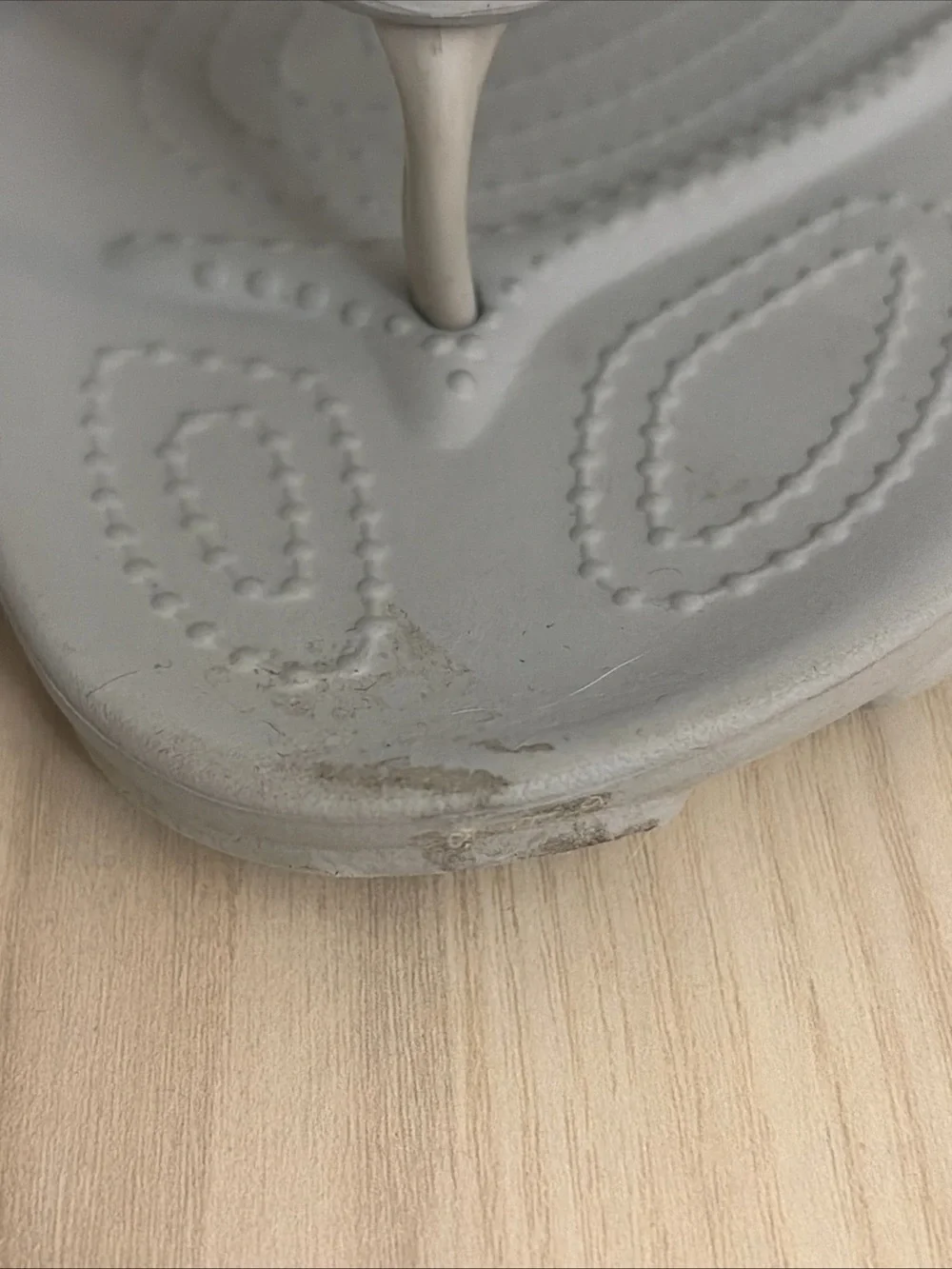 CROCS Iconic comfort Light Gray Classic Flip Flops size M8 W10